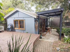 KozyGuru Marrickville Lovely Granny Flat Studio, Sydney